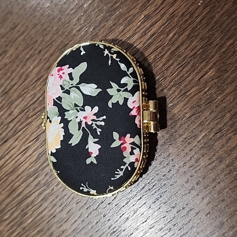 Floral Make Up Compact Mirror